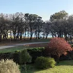 Sea View & Bruno