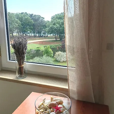 Sea View & Bruno アパート
